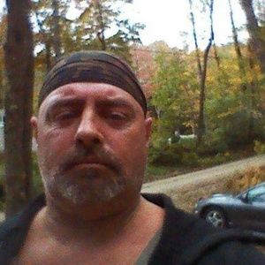 Meet your Posher, Larry